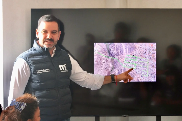 Yankel Benítez coordina obra en colonia Rubén Jaramillo 